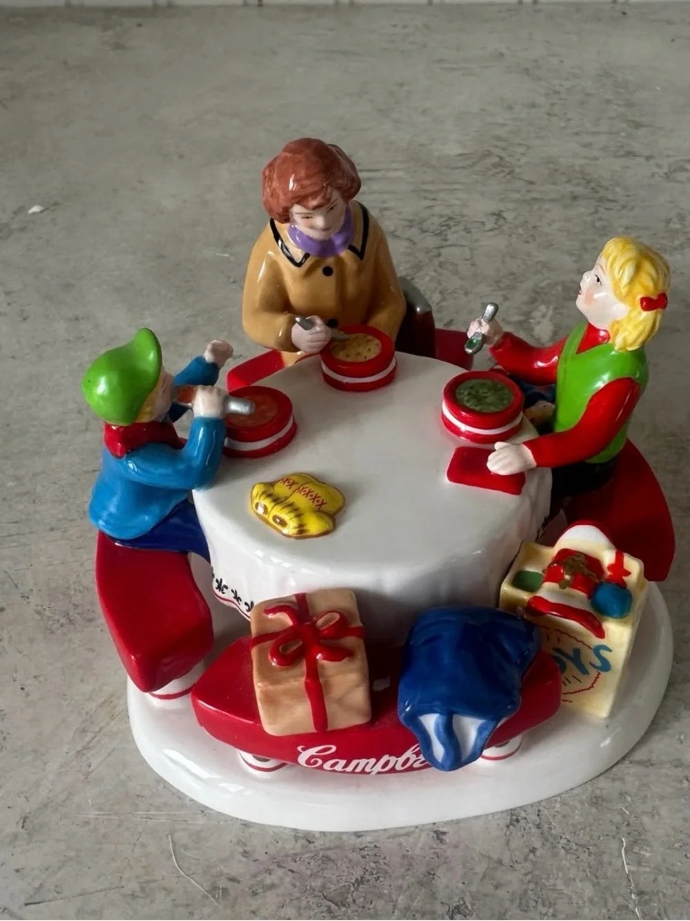 Dept 56 Snow Village Campbell's Soup Counter & M’m! M’m! Good! Accessory Set